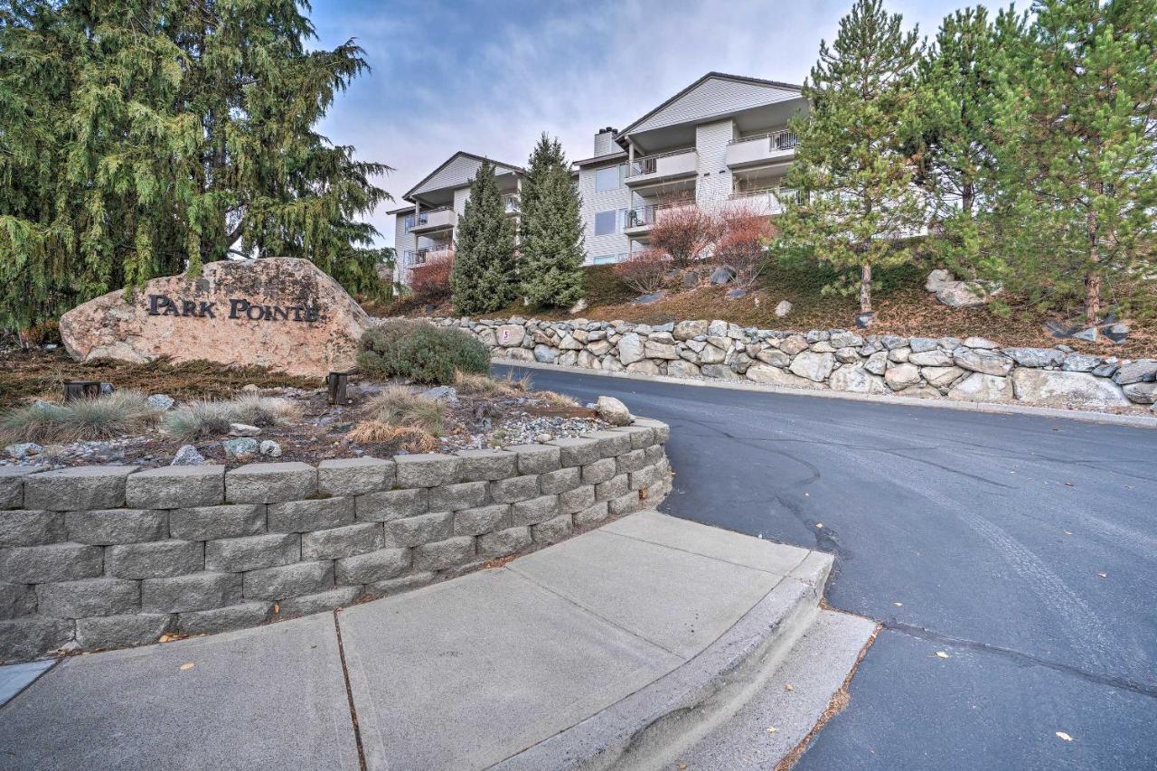 Chic Chelan Condo With Balcony, Walk To Lake And Dtwn! Exteriör bild